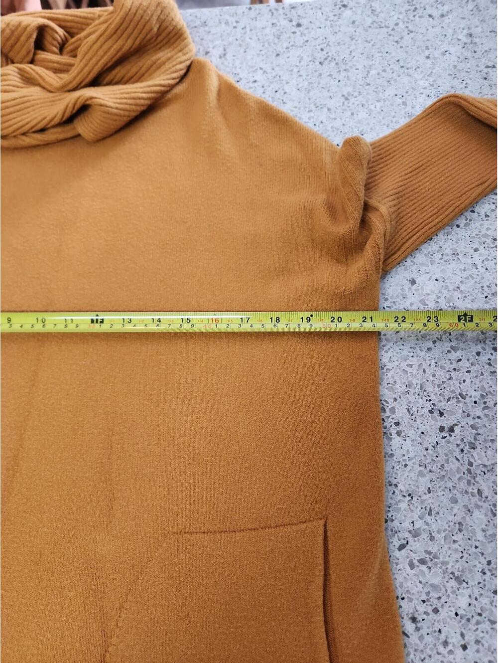 Sweater - Picture 8 of 9